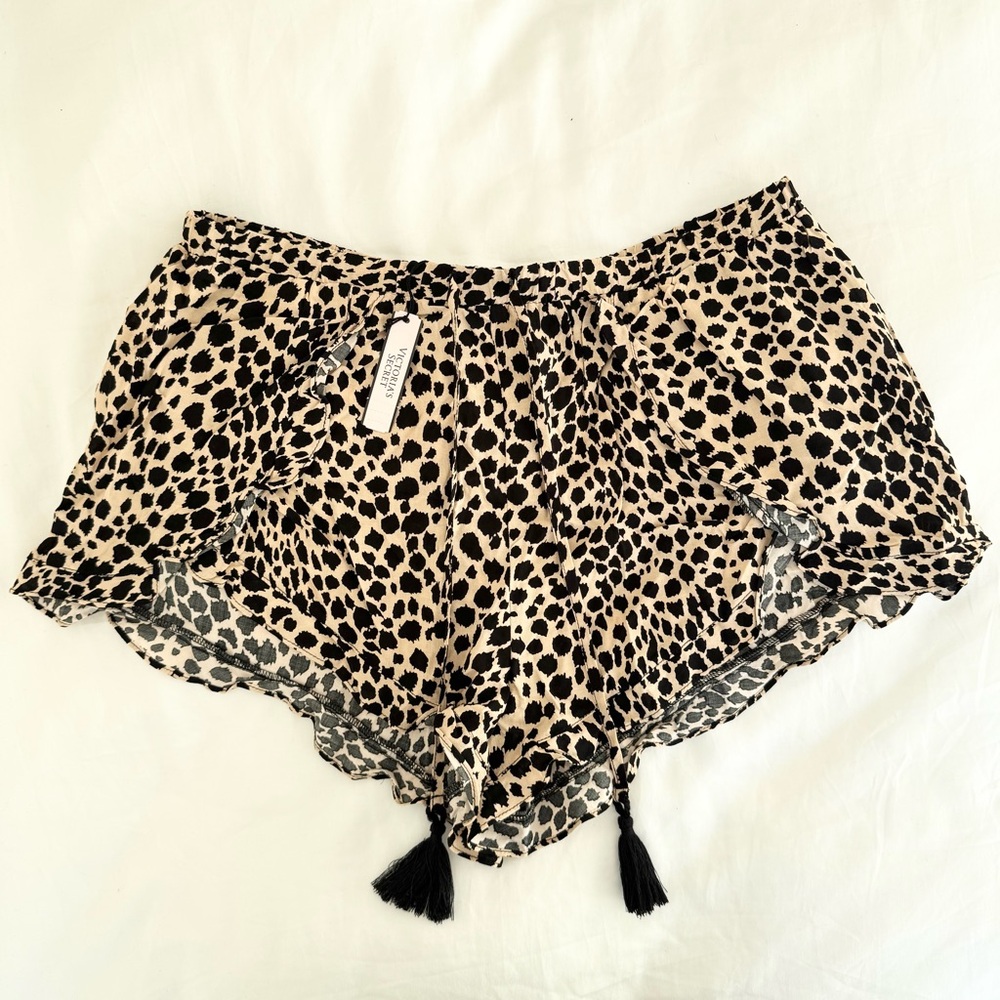 VICTORIA’S SECRET | NWT Leopard Animal Print Shorts S